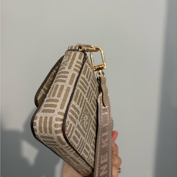 Anne Klein small bag-New - Picture 10 of 16